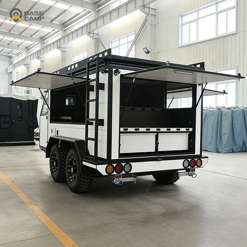 Heavy Duty Enclosed Utility Tr - Heavy Equipment Hauler recension och pris